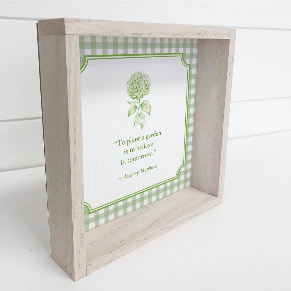 Hydrangea Plant A Garden Green Gingham - Flower Canvas Art