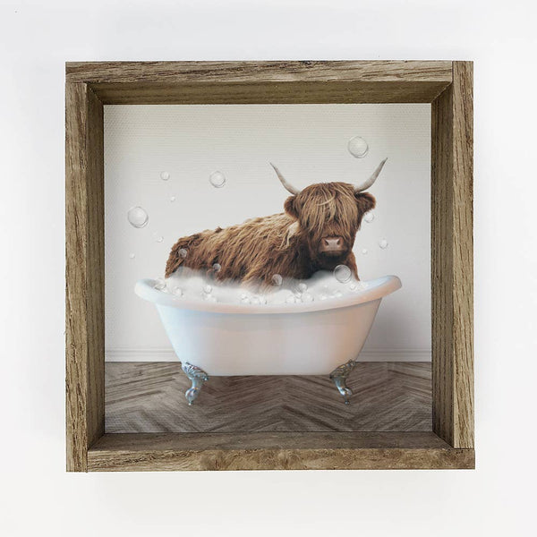 Highland Cow Bathtub Sign - Funny Farmhouse Bathroom Art