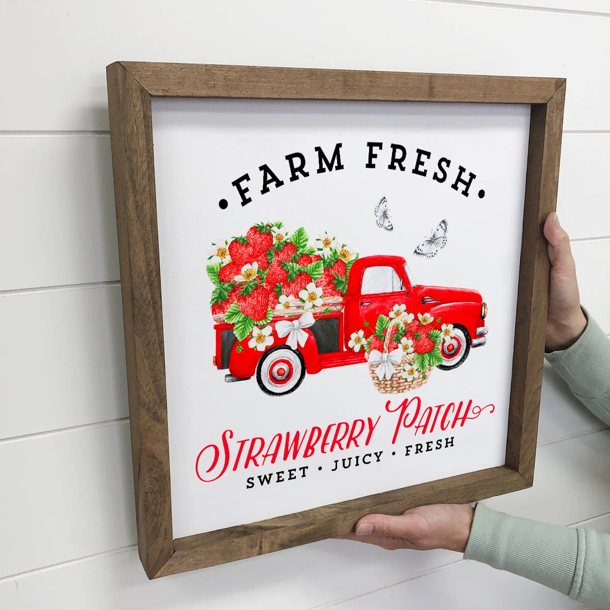 Summer Decor- Strawberry Patch Holiday Truck- Small Sign