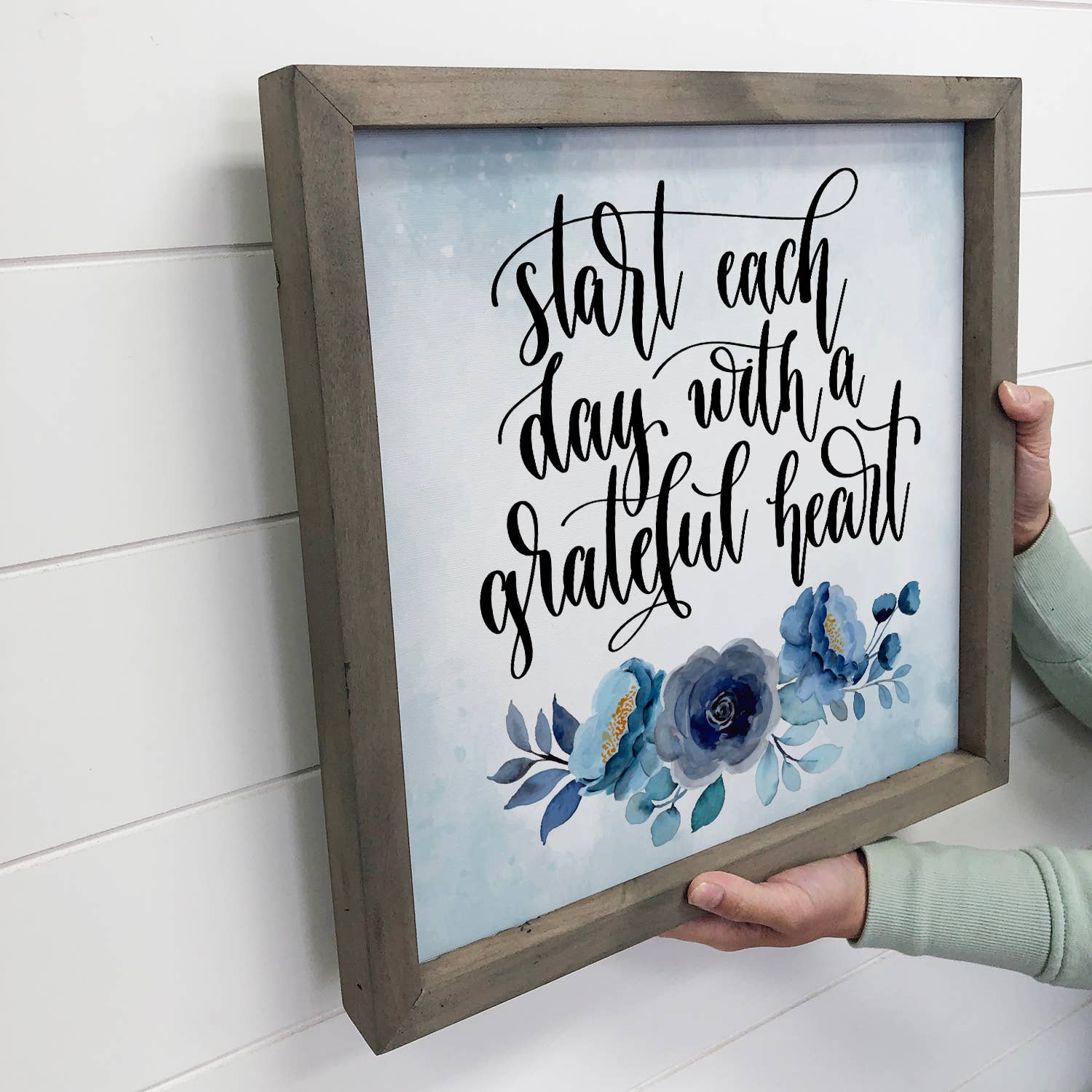 Start Each Day with A Grateful Heart Blue Small Canvas Sign