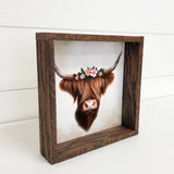 Cute Cow Farmhouse Sign - Highland Cow Flower Crown