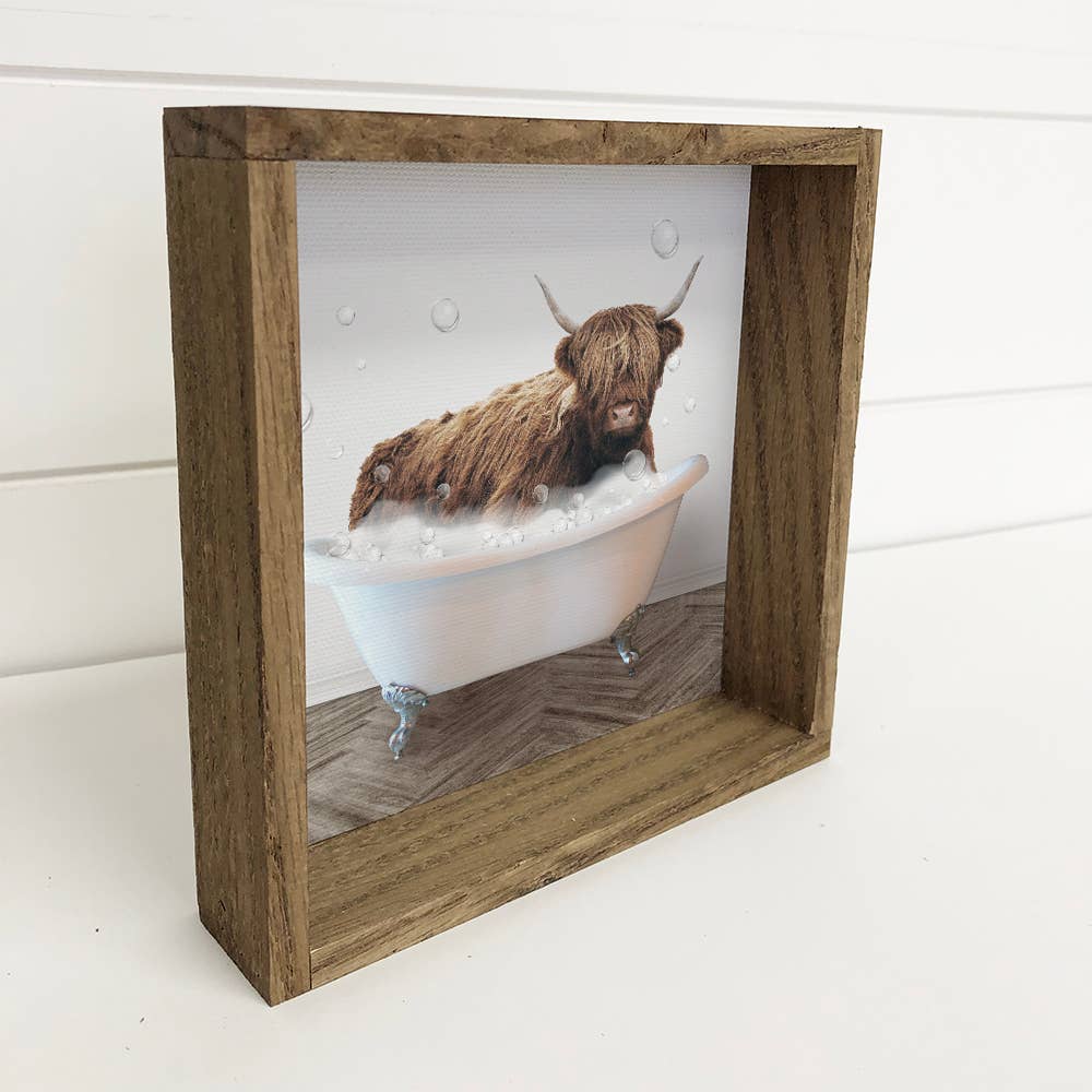 Highland Cow Bathtub Sign - Funny Farmhouse Bathroom Art