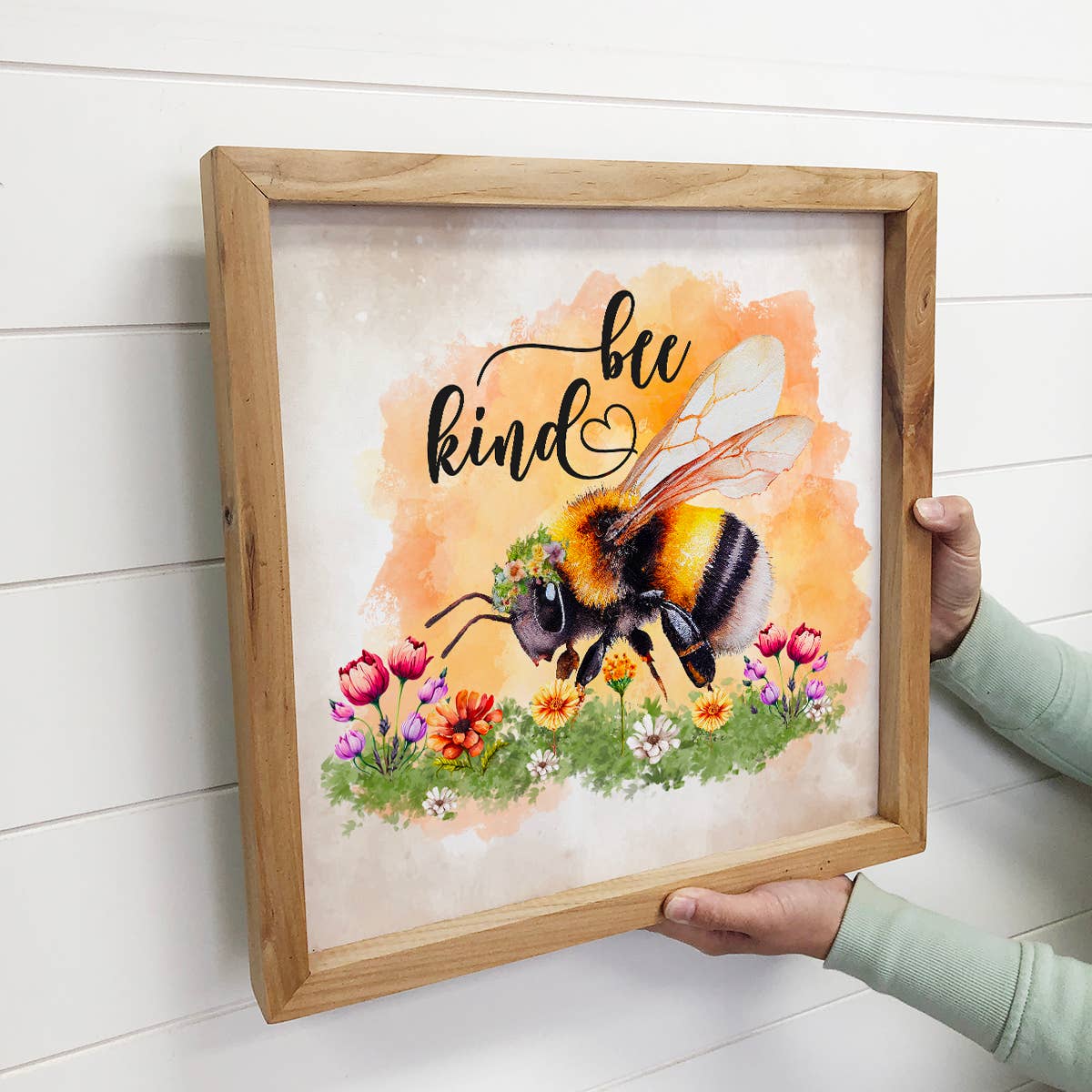 Bee Kind- Cute Summer Sign for Mantel- Wall Decor