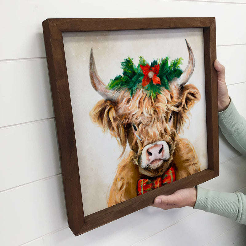 Highland Cow in Christmas Wreath Holiday Farm Small Decor