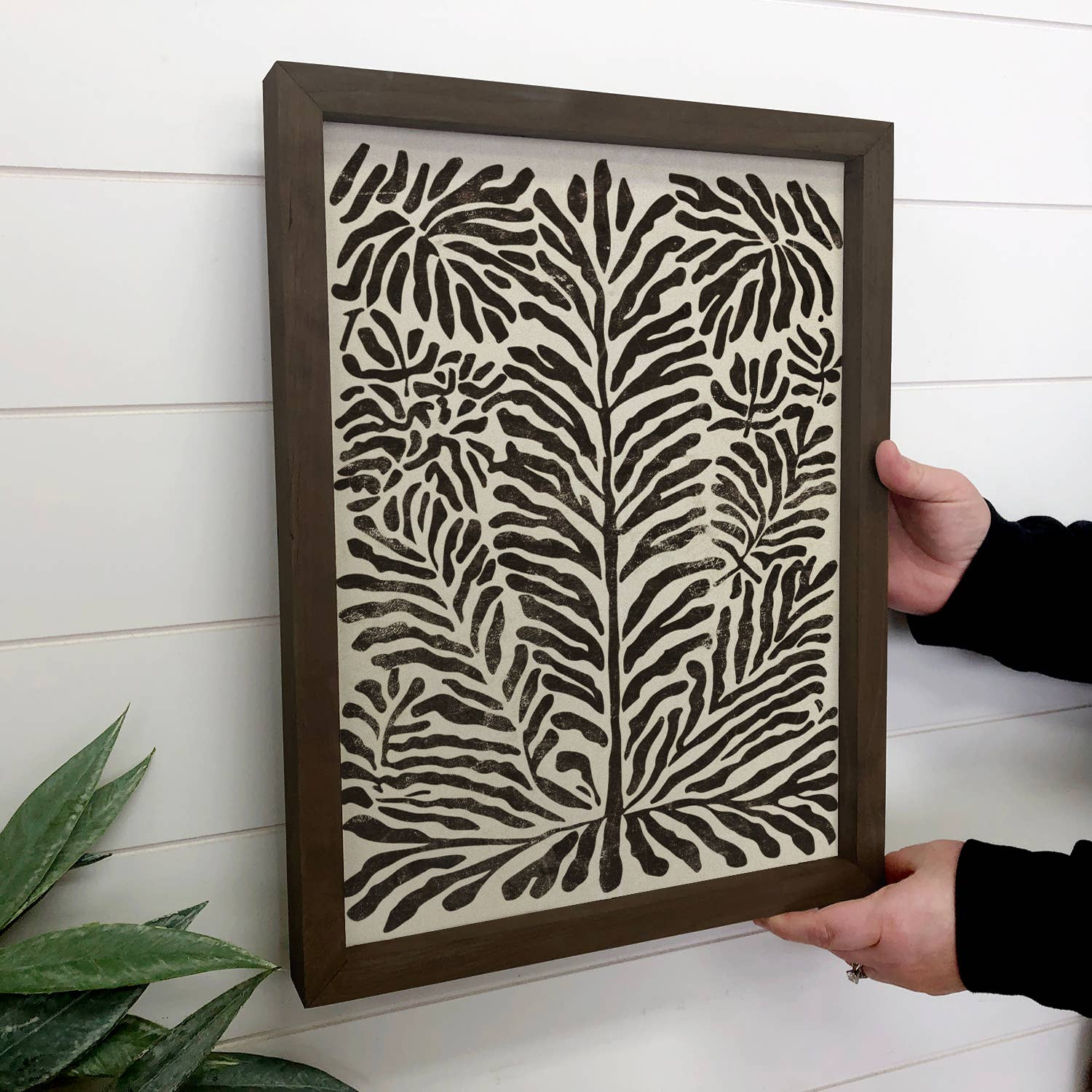 Botanical Leaf Pattern - Elegant Nature Canvas Art - Framed